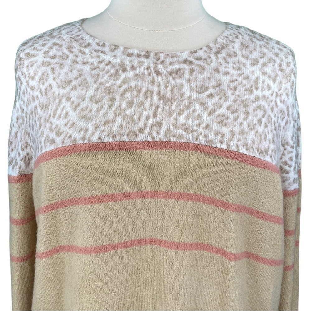 BeachLunchLounge Cozy Beige and White Animal Print Knit Sweater - Picture 2 of 14